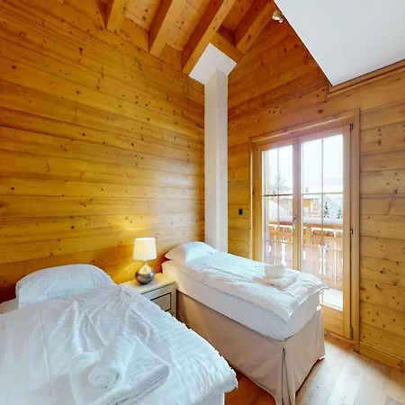 In Location With Views شقة *