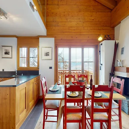 Apartament In Location With Views