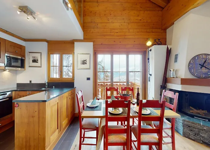 Apartament In Location With Views