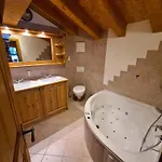 Apartment In Location With Views *