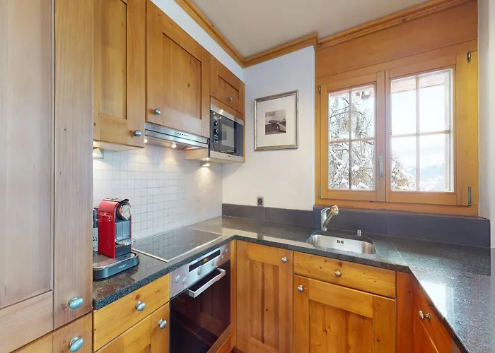 In Location With Views * ナンダ